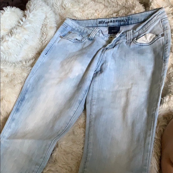 Jean - Picture 2 of 3